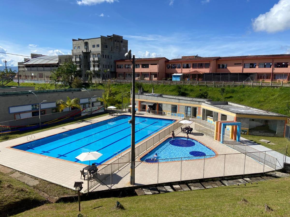 La Pradera Apartment By Hope Guatapé エクステリア 写真
